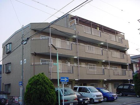 メゾン岩塚B外観写真