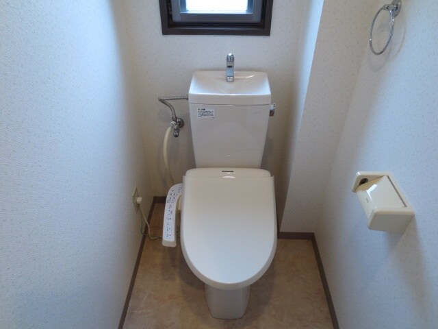 物件内観写真11　(トイレ)