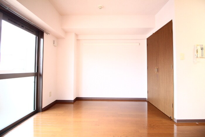 物件内観写真18　(居室)