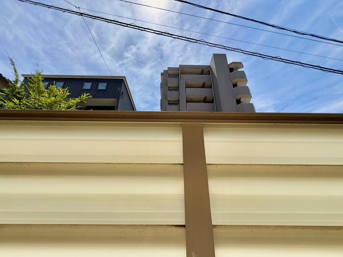 物件内観写真14　(室内からの展望)