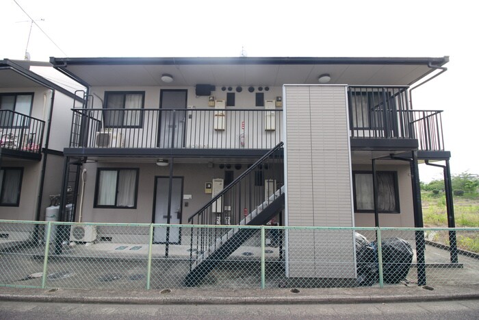 物件外観写真5　(外観写真)