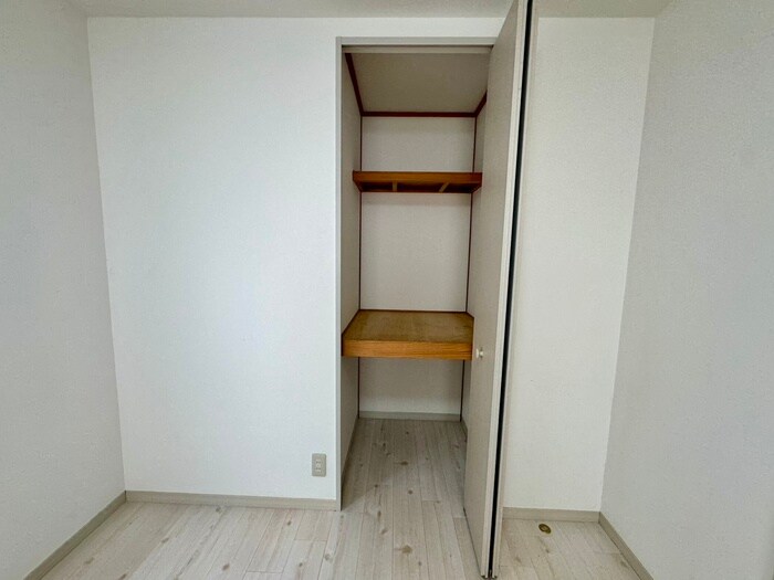 物件内観写真18　(収納)