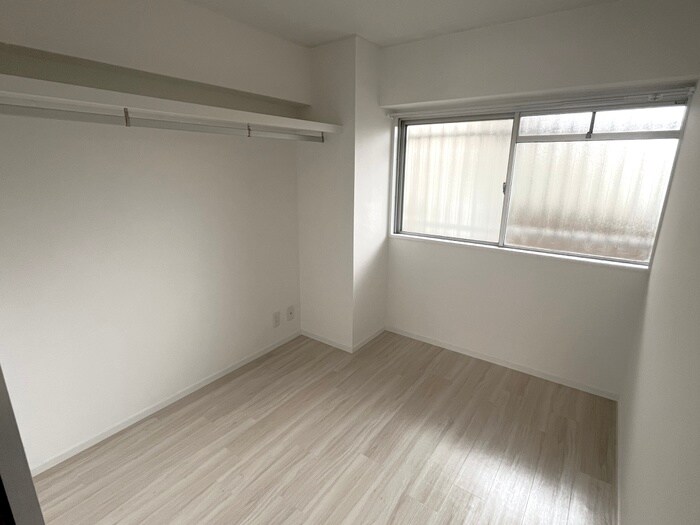 物件内観写真15　(居室)