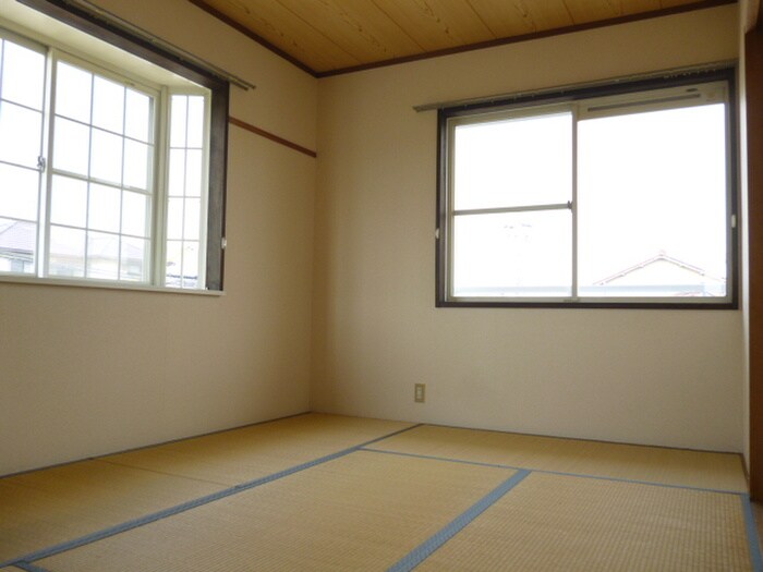 物件内観写真10　(居室)