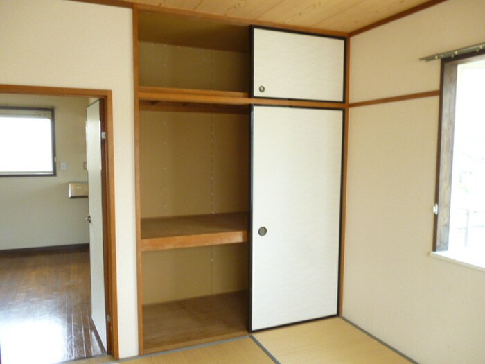 物件内観写真11　(収納)