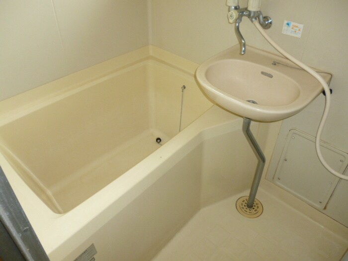 物件内観写真13　(バス／シャワールーム等)