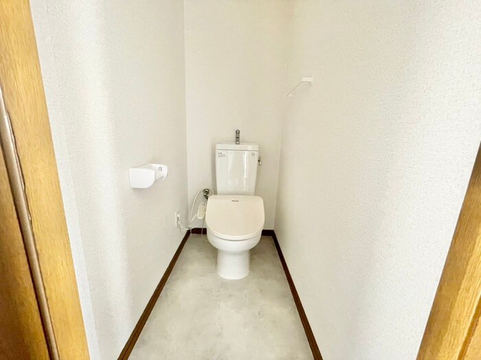 物件内観写真10　(トイレ)