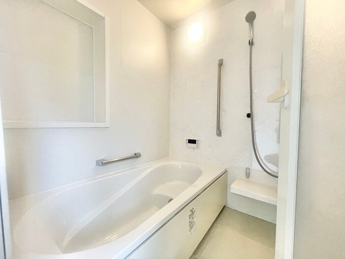 物件内観写真9　(バス／シャワールーム等)