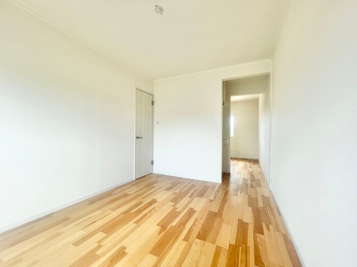 物件内観写真15　(居室)