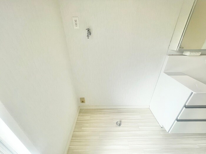 物件内観写真20　(洗濯機置場)