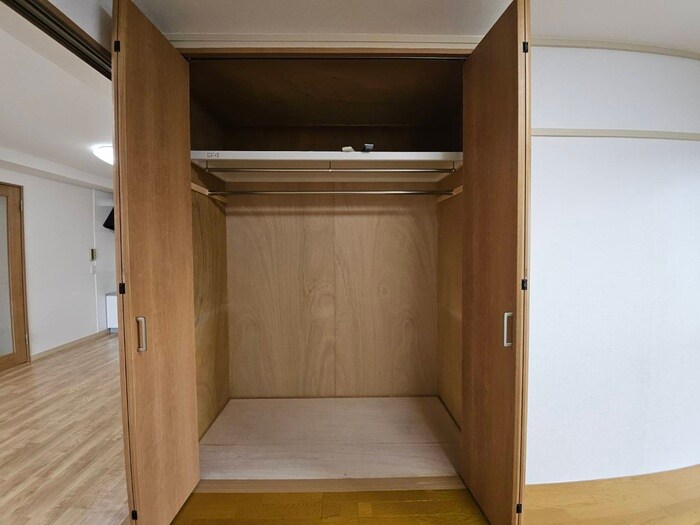 物件内観写真15　(収納)