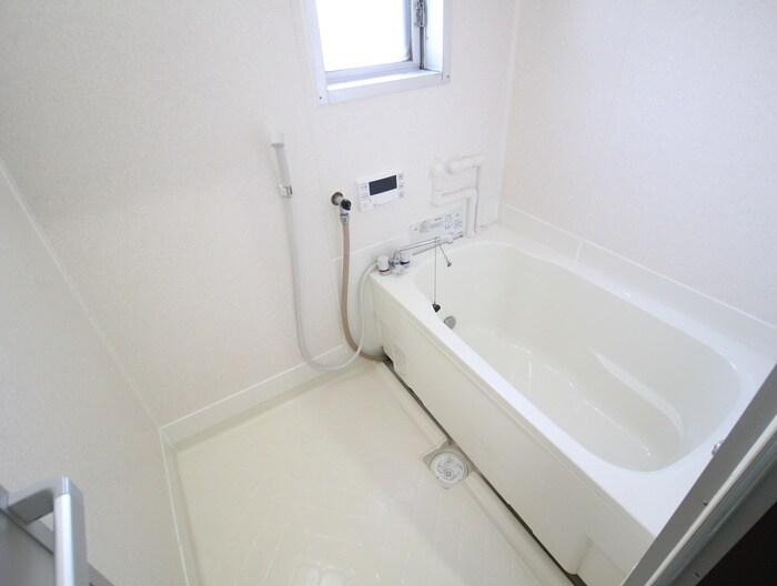 物件内観写真12　(バス／シャワールーム等)