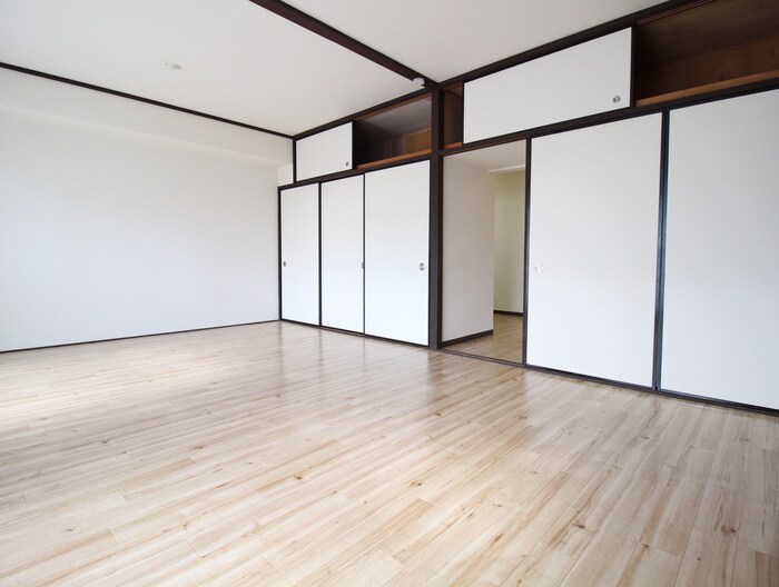 物件内観写真13　(居室)