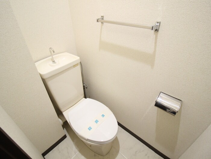 物件内観写真18　(トイレ)