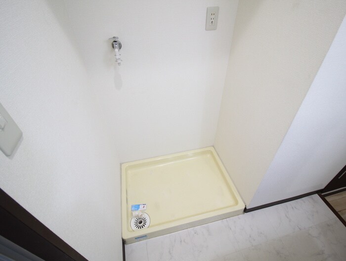 物件内観写真22　(洗濯機置場)