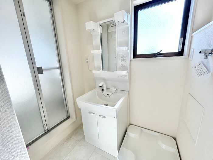 物件内観写真10　(洗面)