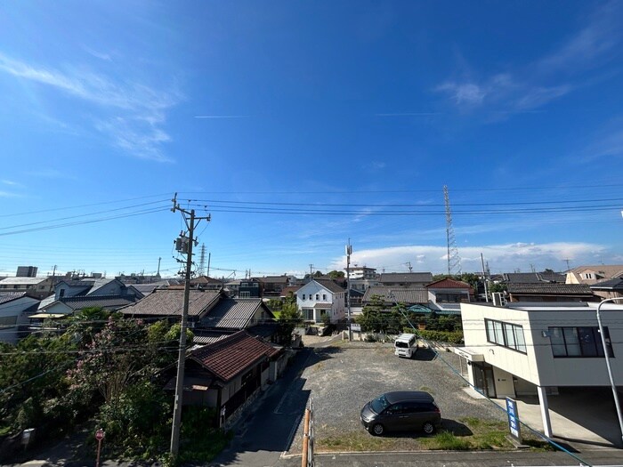 物件内観写真13　(室内からの展望)