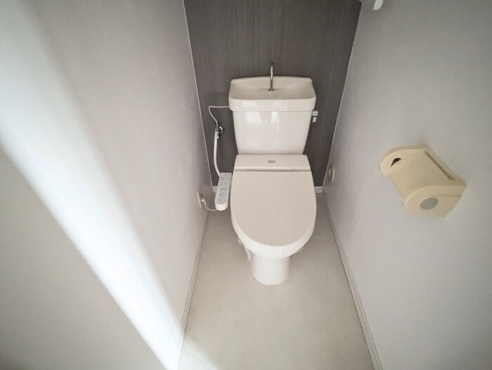 物件内観写真13　(トイレ)