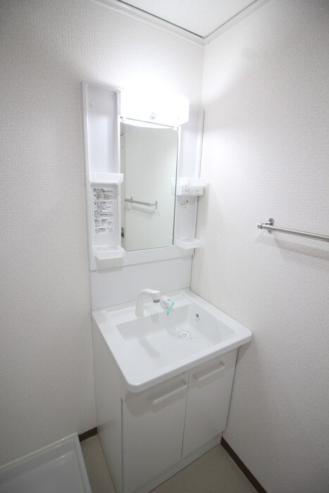 物件内観写真16　(洗面)