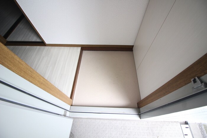 物件内観写真19　(玄関)