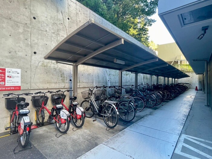 物件外観写真3　(建物設備)