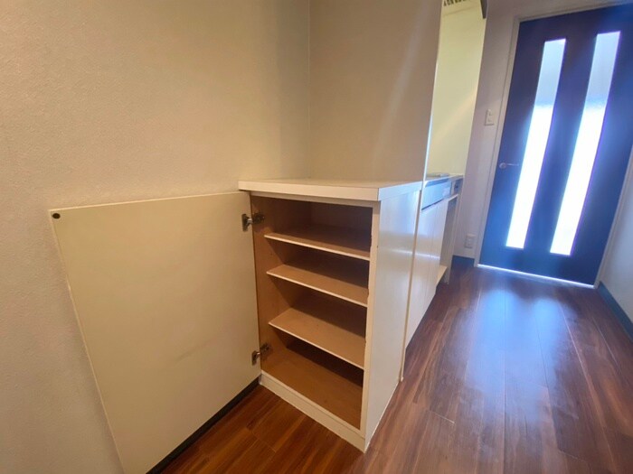 物件内観写真14　(靴箱)