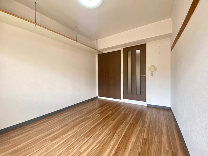 物件内観写真21　(居室)