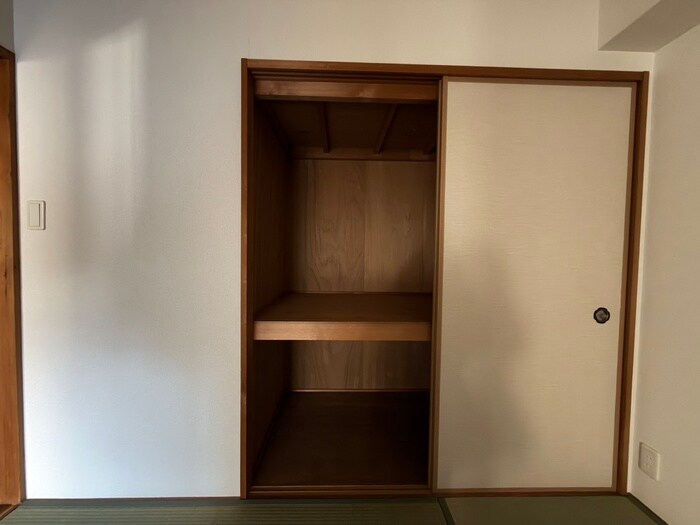 物件内観写真9　(収納)