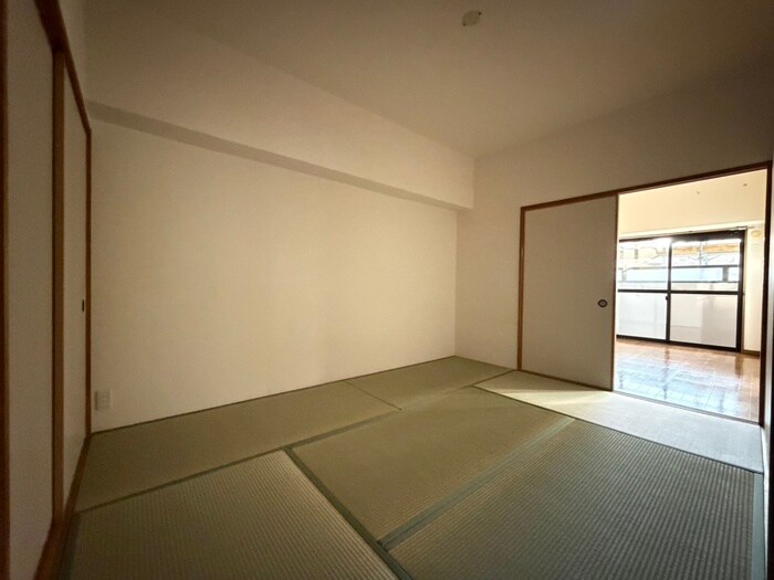 物件内観写真11　(居室)