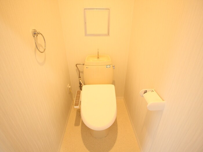 物件内観写真11　(トイレ)