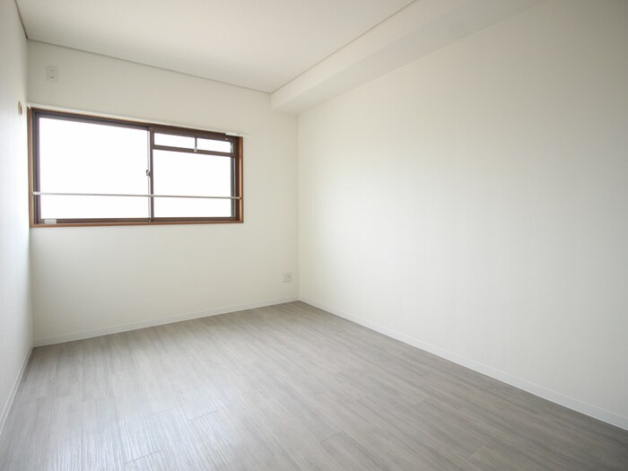 物件内観写真14　(居室)