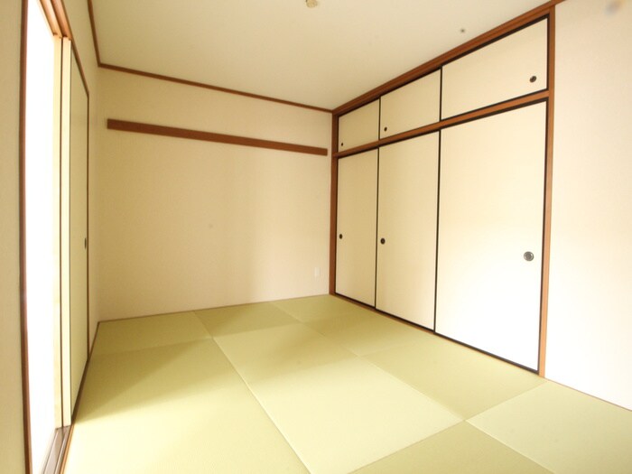 物件内観写真16　(居室)