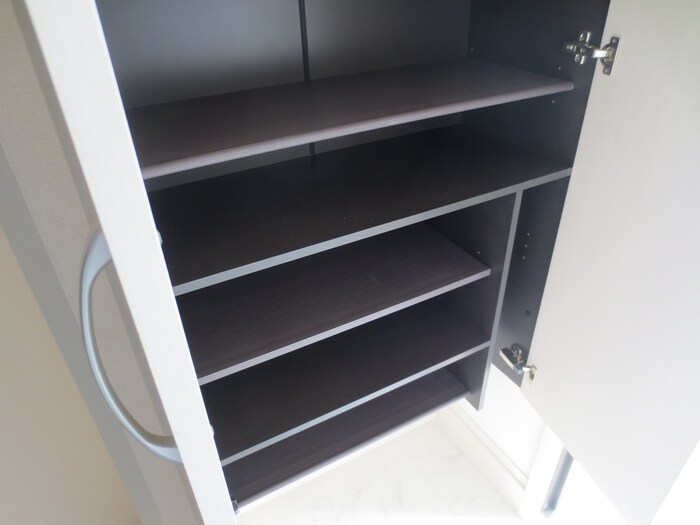 物件内観写真17　(靴箱)