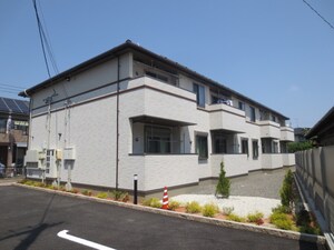 メイリー外観写真