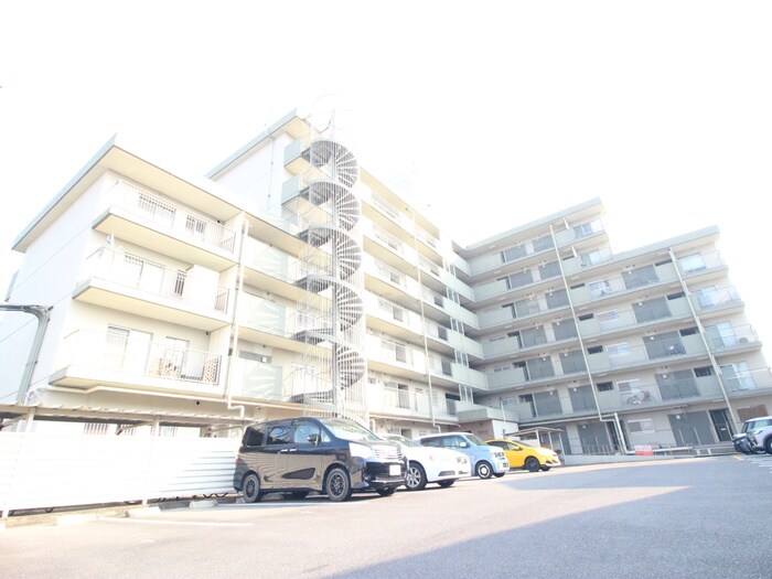 プラザ一宮（３０４）の物件外観写真