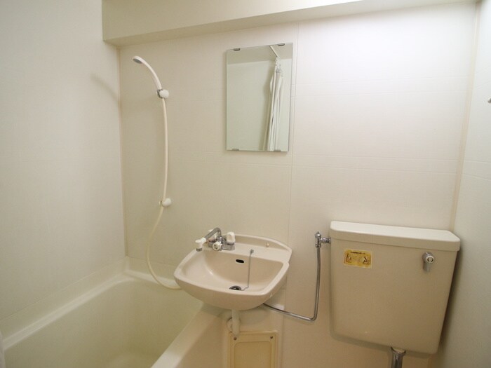 物件内観写真11　(洗面)