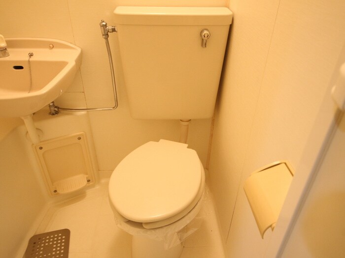 物件内観写真11　(トイレ)