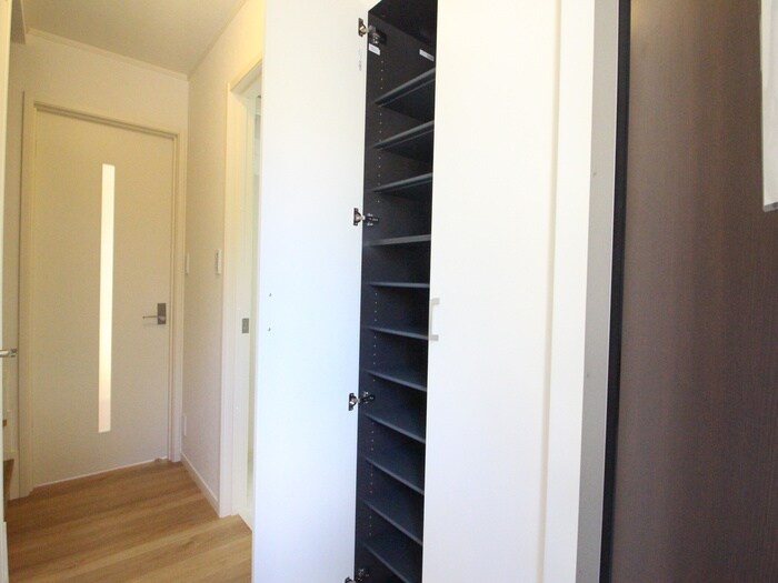 物件内観写真16　(靴箱)