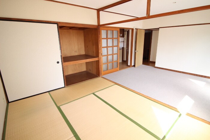 物件内観写真10　(居室)