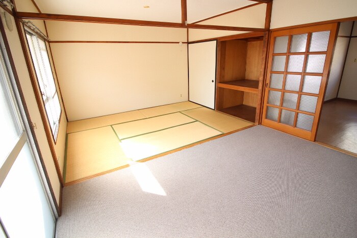 物件内観写真18　(居室)