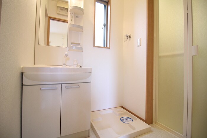 物件内観写真11　(洗面)