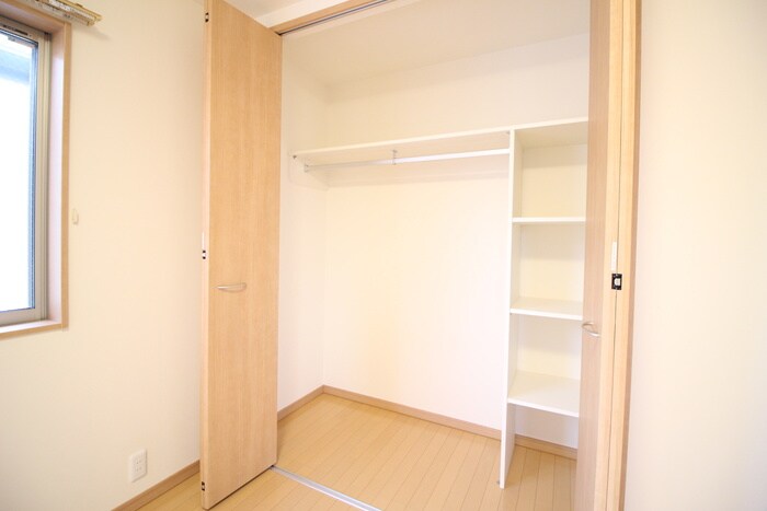 物件内観写真14　(収納)