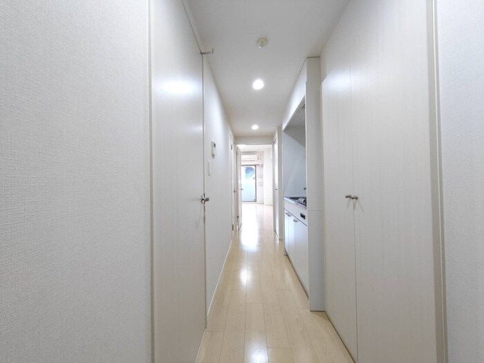 物件内観写真17　(廊下)
