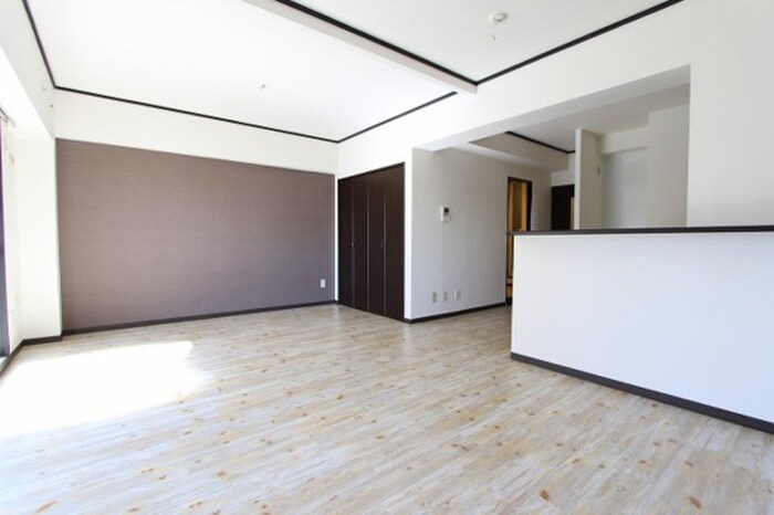 物件内観写真6　(居室)