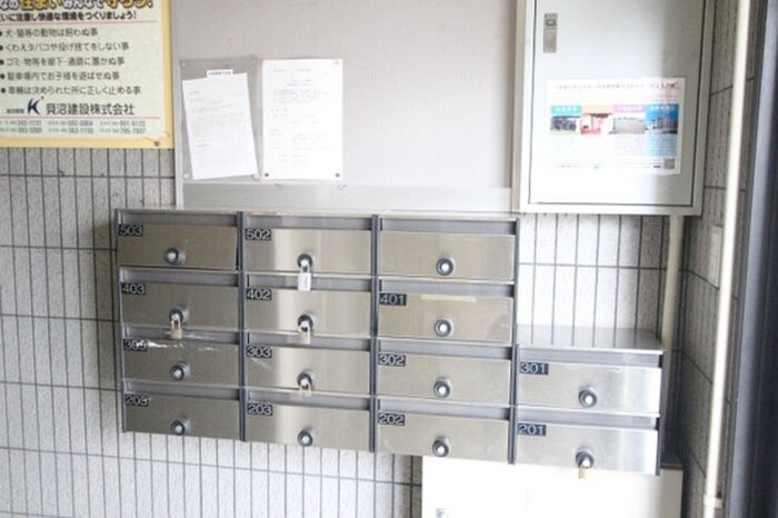 物件外観写真4　(建物設備)