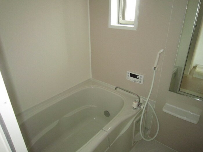 物件内観写真11　(バス／シャワールーム等)