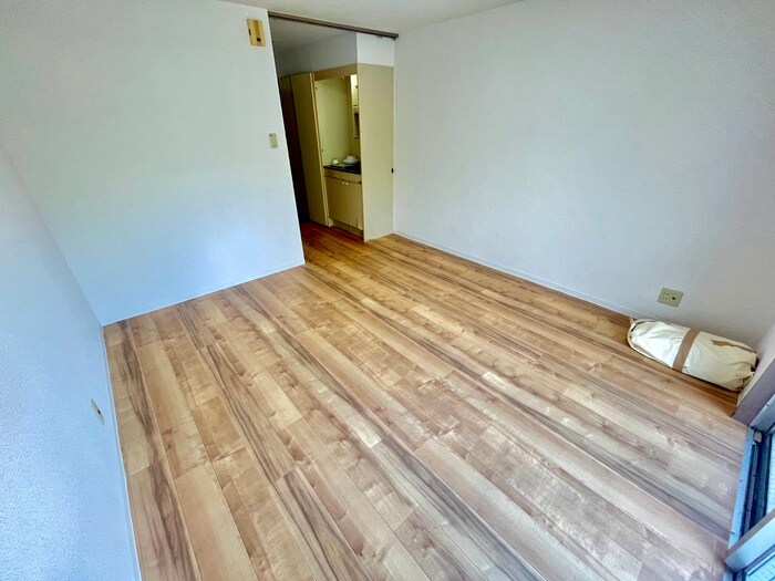 物件内観写真7　(居室)