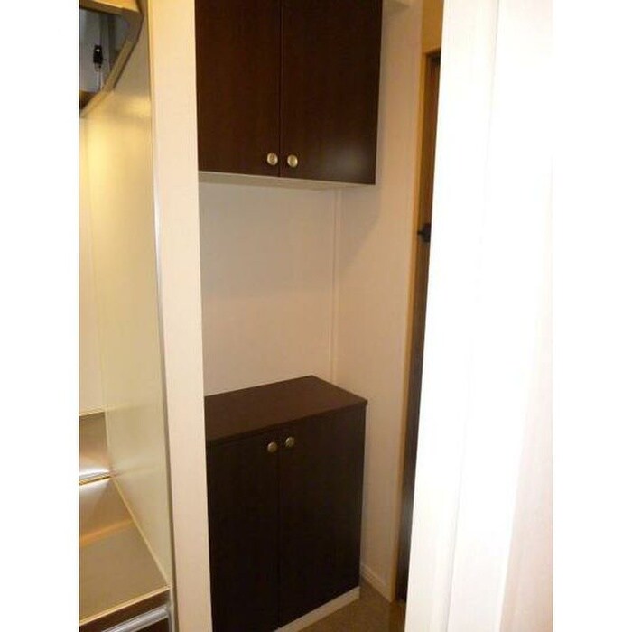 物件内観写真7　(靴箱)