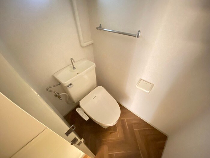 物件内観写真12　(トイレ)