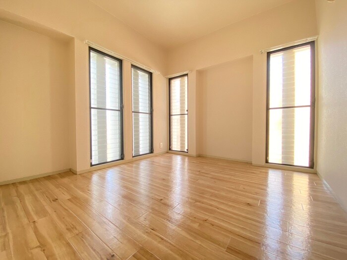 物件内観写真17　(居室)